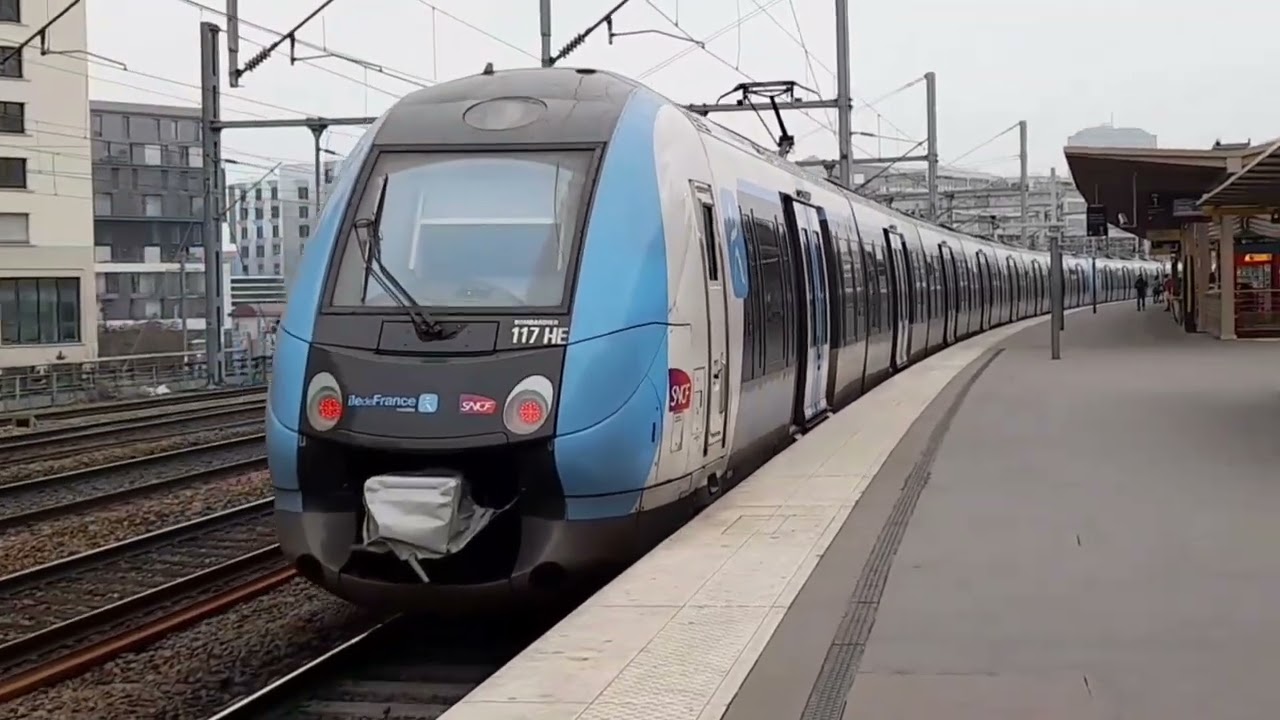 RER E - MI2N Eole et Z 50000 à Rosa Parks
