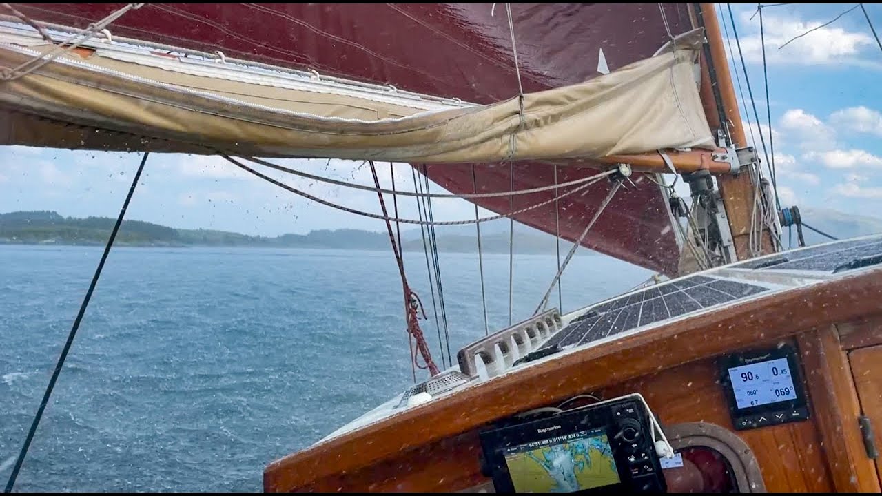2024 Film 2 Cestlavie sails along Helgelandkysten (Norway) to Lofoten part 1