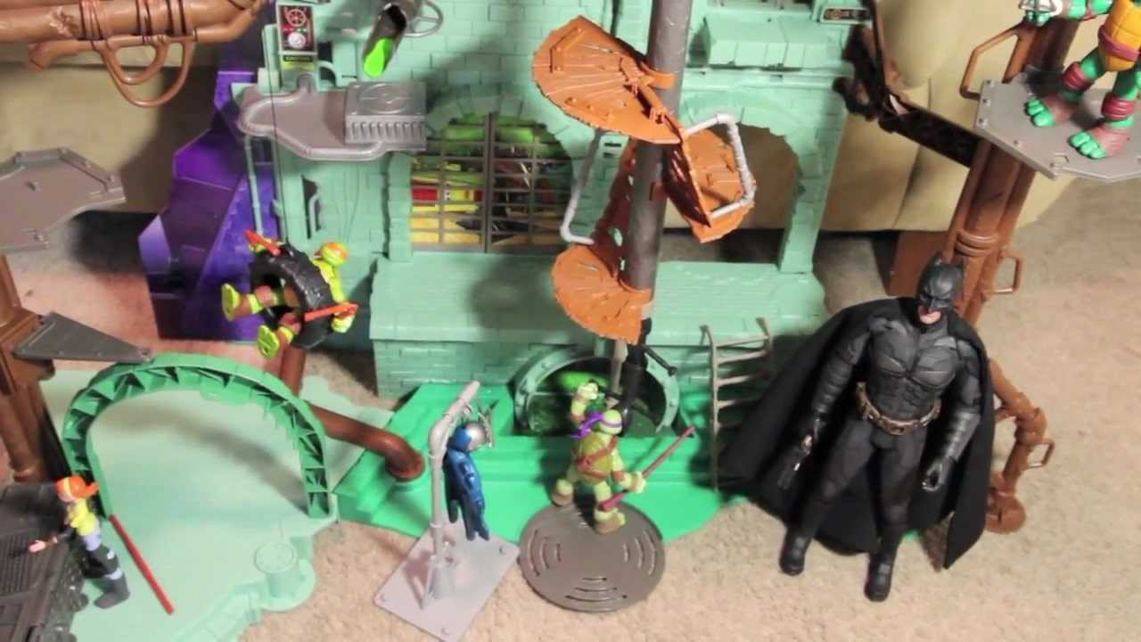 Nickelodeon's Teenage Mutant Ninja Turtles Secret Sewer Lair Playset Toy Review