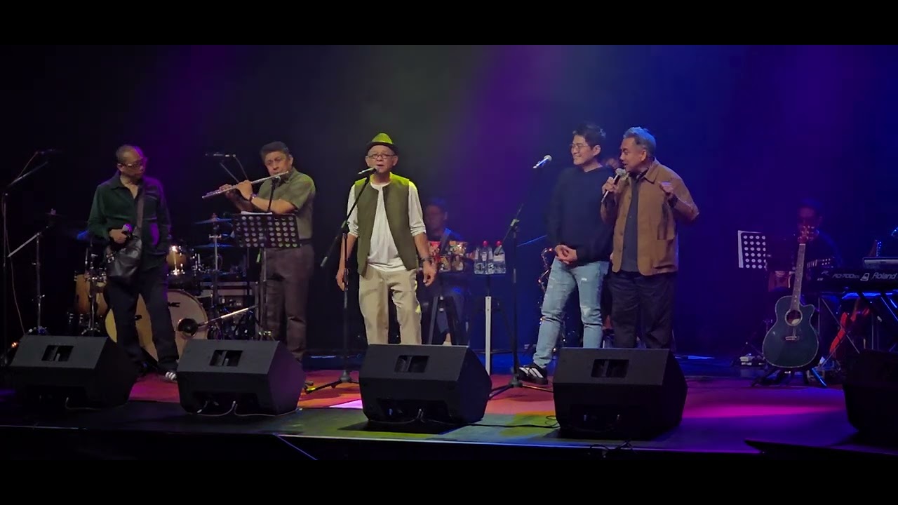 ไม่รักแต่คิดถึง​ -​ เฉลียง #wednesdaysong​