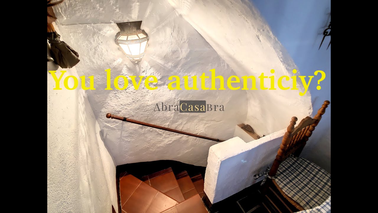 Wonderful 5 bedroom Townhouse in Canillas de Aceituno-Malaga