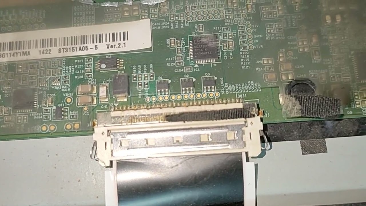 الصورة الشبحية والمقلوبة توشيبا 32l2600ea LVDS