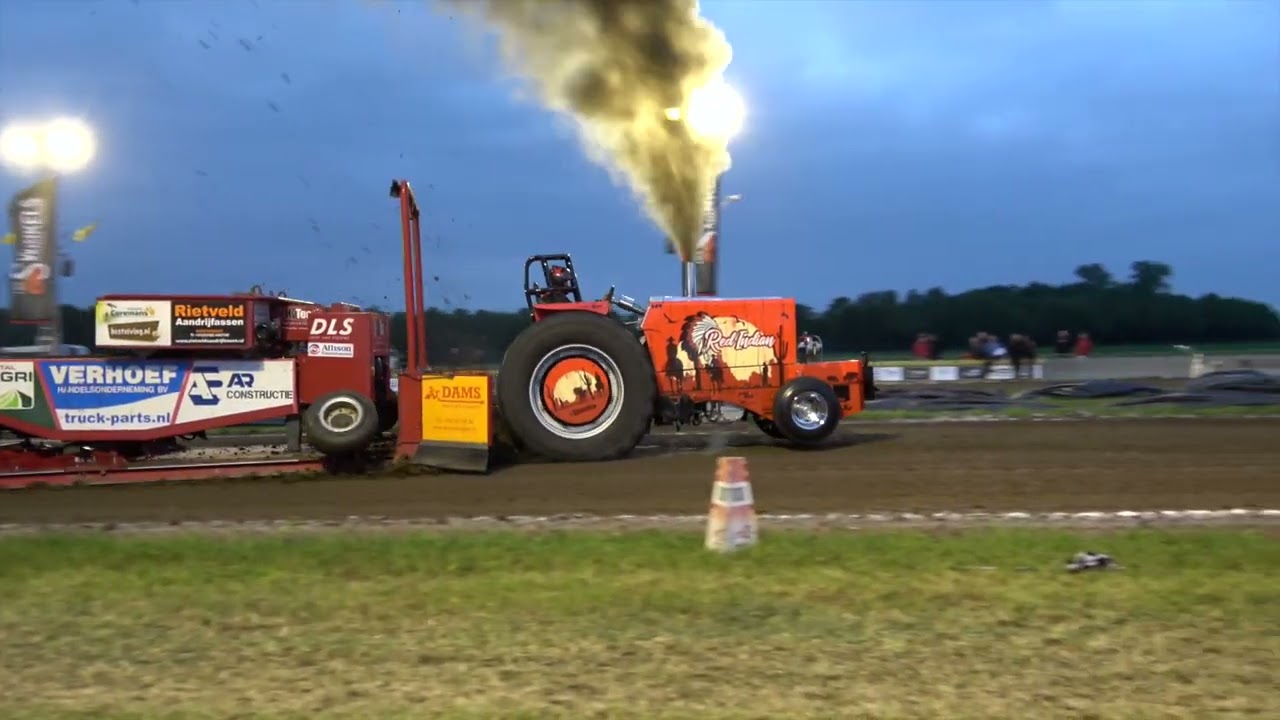 Tractorpulling Leende 2025 - 3,4 ton Supersport Promo.