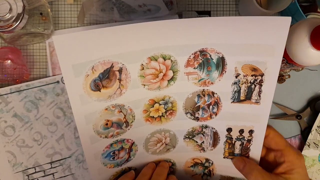 Using the Spring Garden collection from @BlueJaneCreations to make 3 cards
