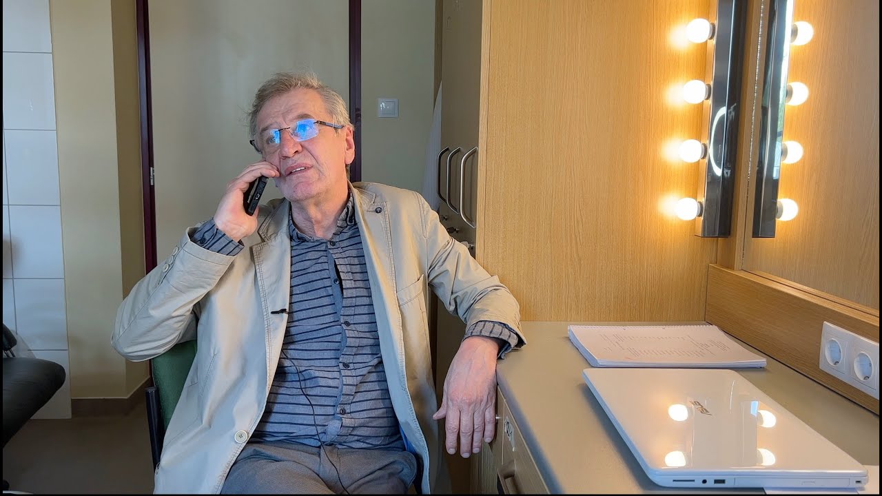 KapaMatyi - Telefonos segítség - Mucsi Zoltán és Dósa Mátyás
