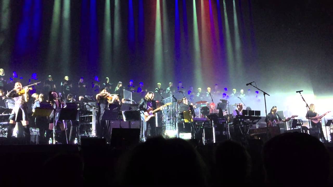Hans Zimmer Live - Crimson Tide / Angel Medly - Full - (HD)
