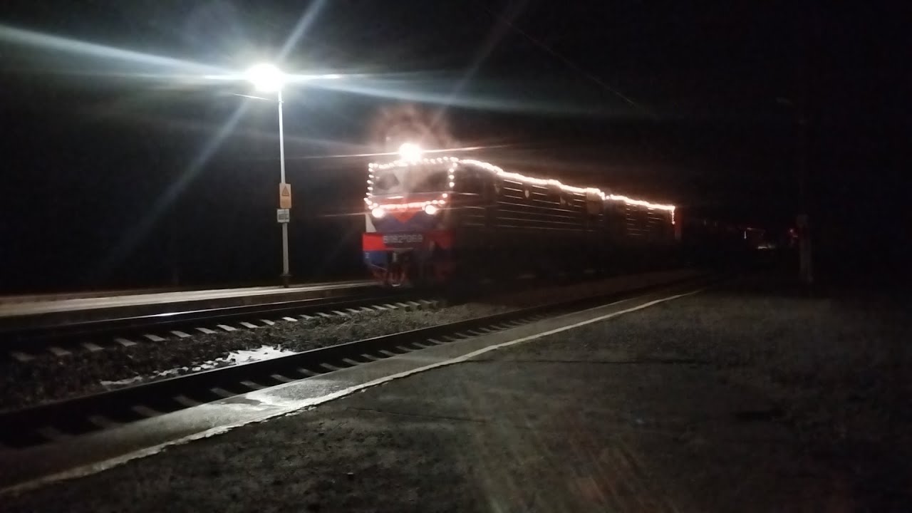 Не до просёр, вл82м-069 редкость!!! С поездом 316Э Адлер-Симферополь бригаде спасибо за приветствие 