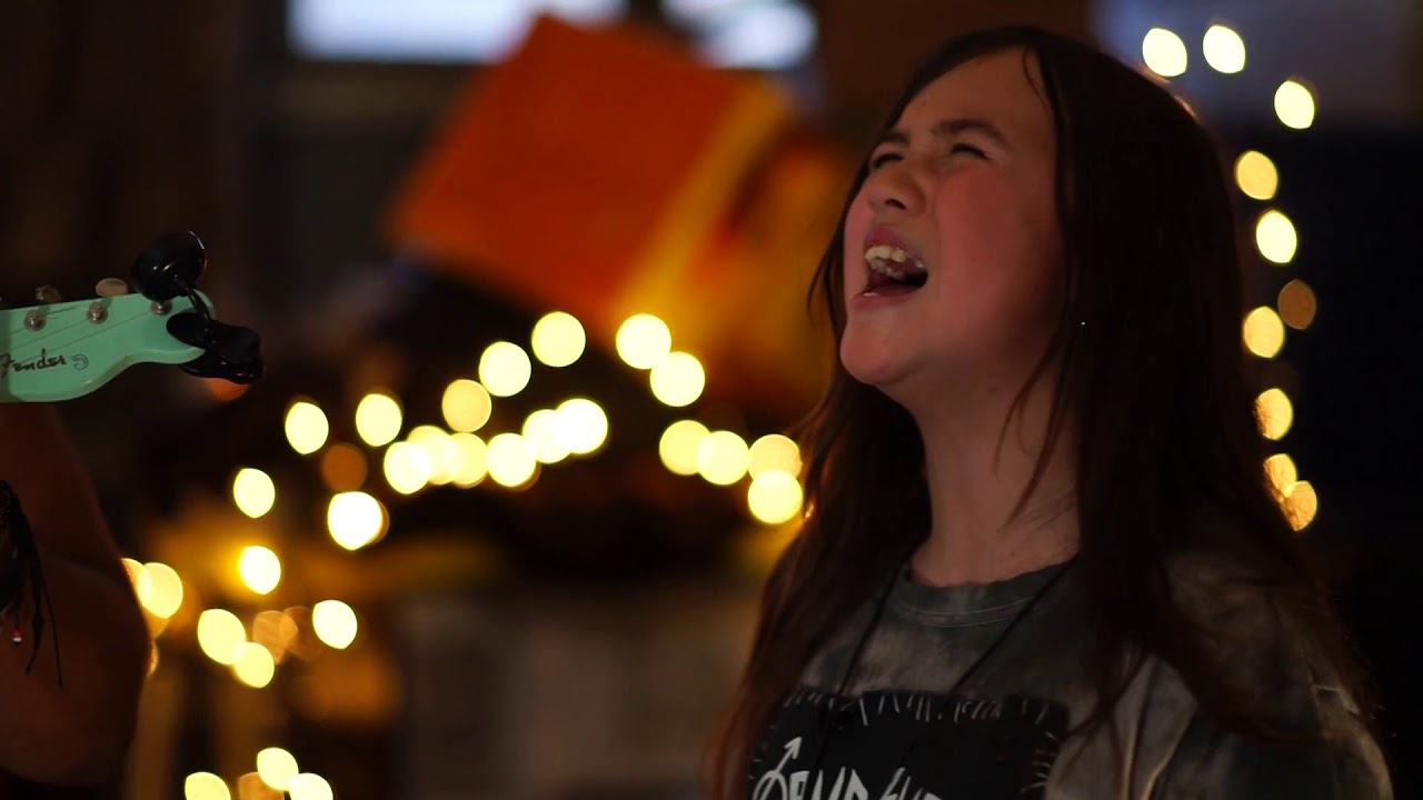 Bearknuckle Honey - Chickens Wearing Pants - DIY Sessions