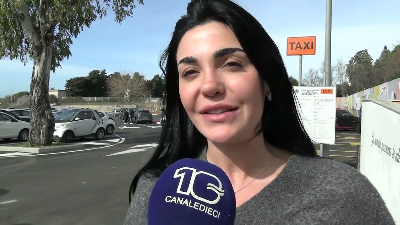 Civitavecchia, fa discutere la sosta a pagamento nel parcheggio del Tribunale - Canale 10