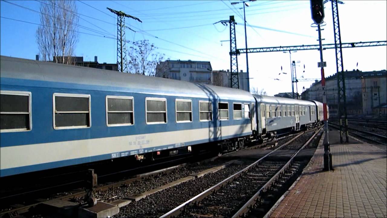 Sisi Taurus (470 501) engine in Budapest