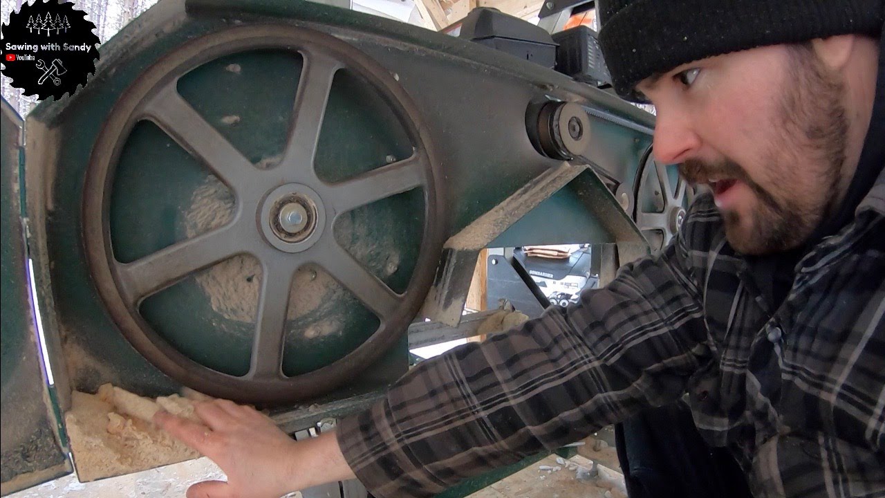 I Replaced My Bearings Belts and Blade on my Woodland Mills Portable Sawmill