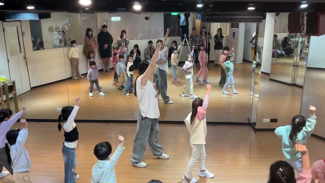 [新竹MIKI]20260306兒童街舞週六小小MV班-阿菱老師(代) 音樂1
