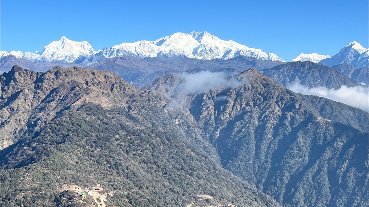 Phoktey Dara Hiking