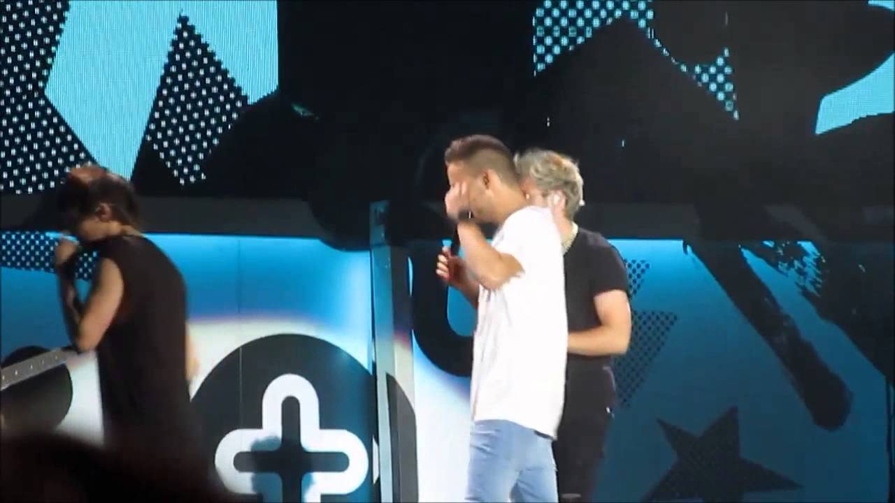 One Direction OTRA tour moments 17