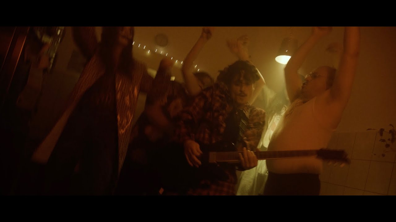 PaulWetz - All My Friends (Official Music Video)