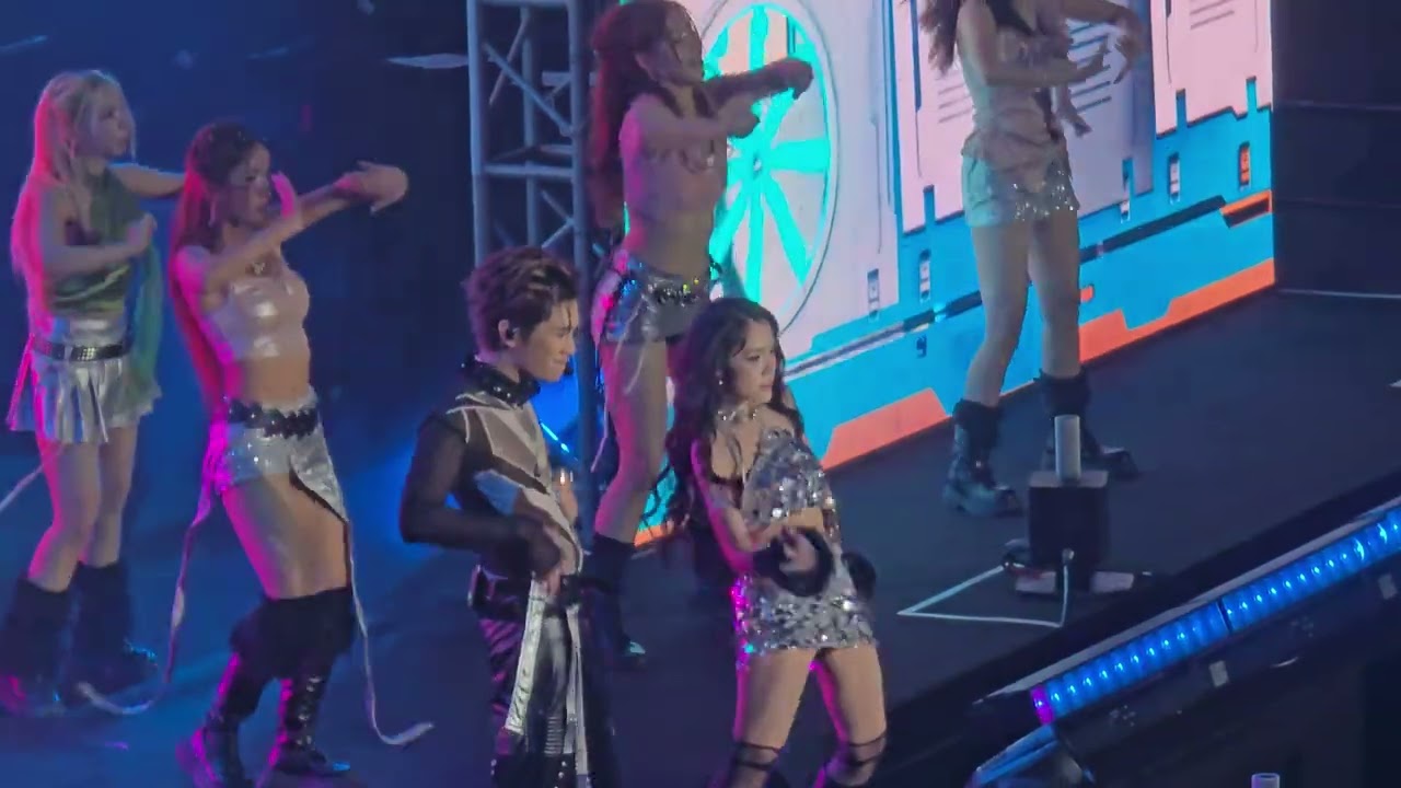 Miniconcert mặt chạm mặt captainboy
