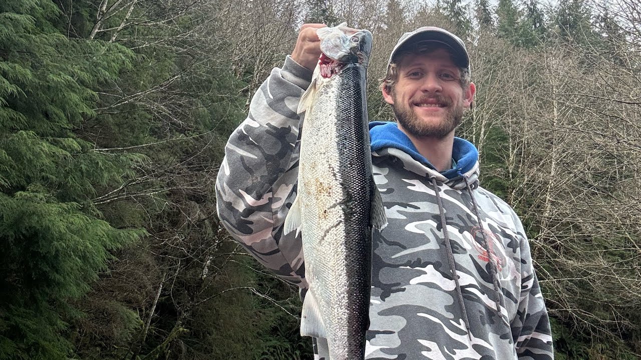Winter Steelhead fishing! Bank fishing for Steelhead! 