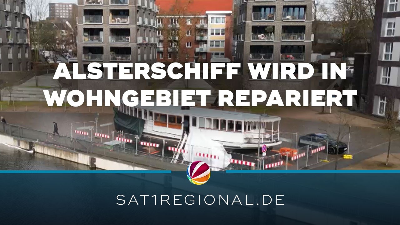 Alsterdampfer wird mitten in Hamburger Wohngebiet repariert