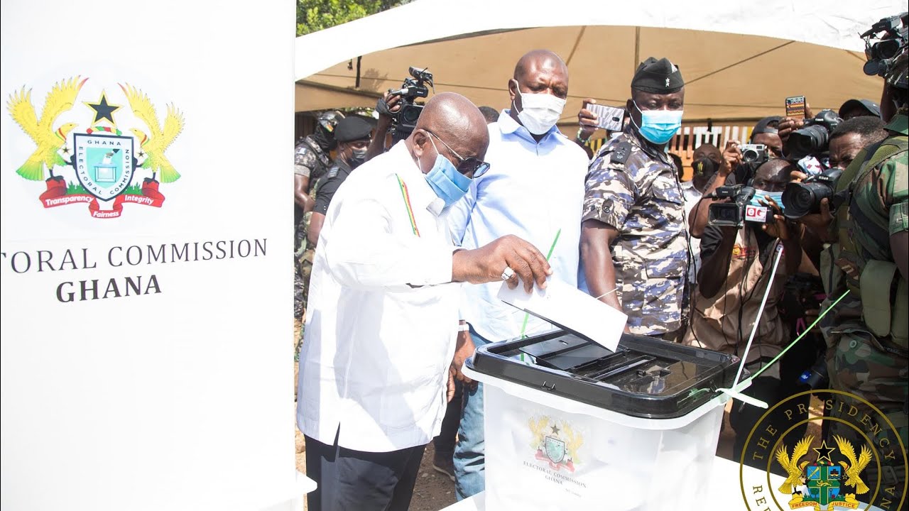 Akufo-Addo casts his vote with his wife at Kyebi
