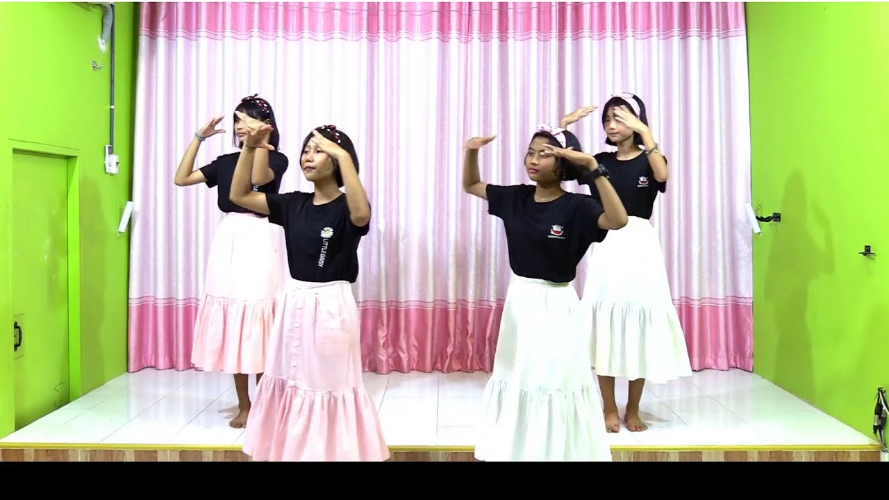 သူမြင်နေတယ် | @Sunday school dance | @MCC Youth