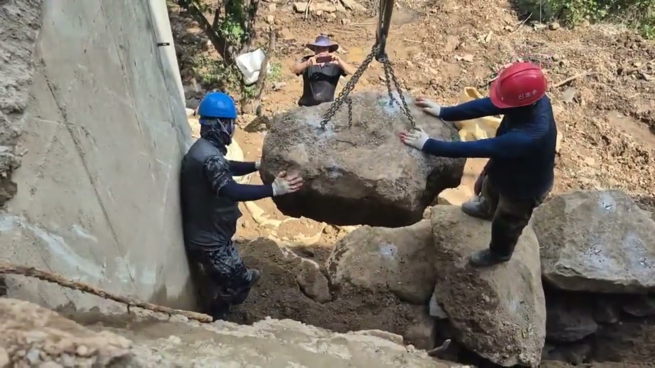 축대보강 가평군 가평읍 전원주택 축대옹벽균열과배부름으로 축대옹벽붕괴