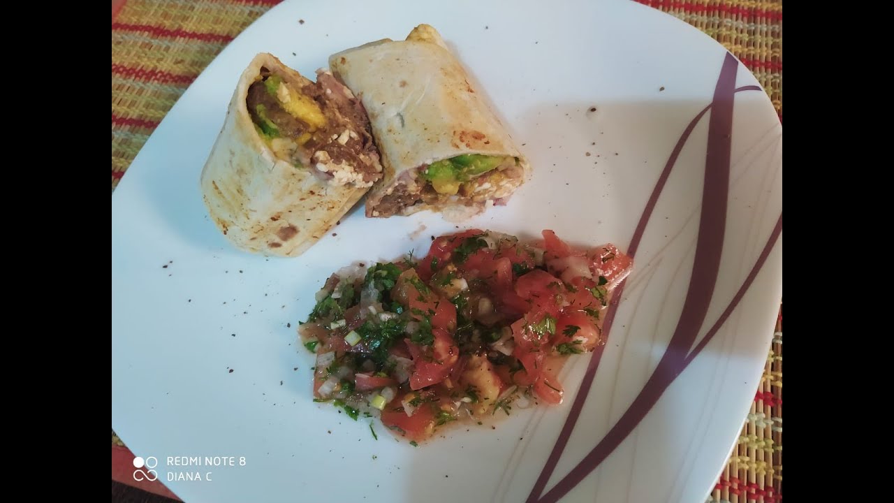 Burritos con carne desmechada