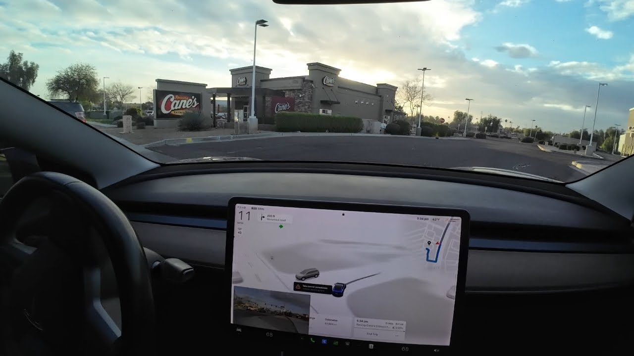 Tesla FSD 12.6.3 performs excellent on this drive to Raising Canes in Mesa