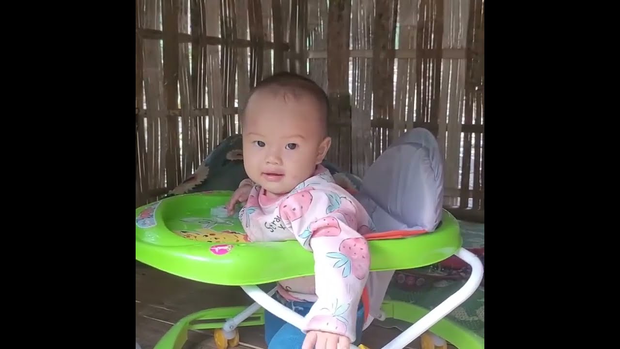 Her Husband Left… But This Teen Mom Found Her Purpose
