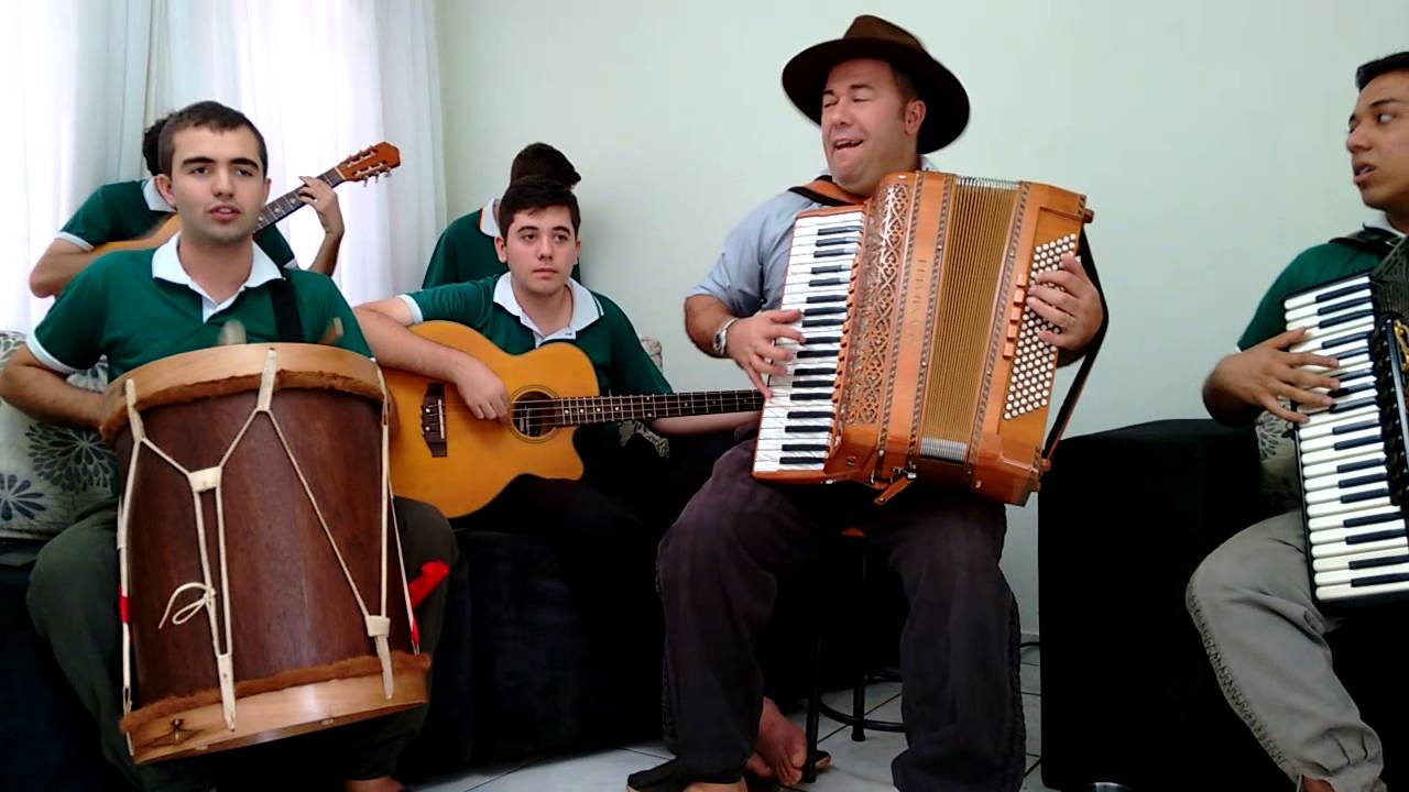 Do fundo da grota - Sandro Oliveira & Grupo Fole Solto #Acústico