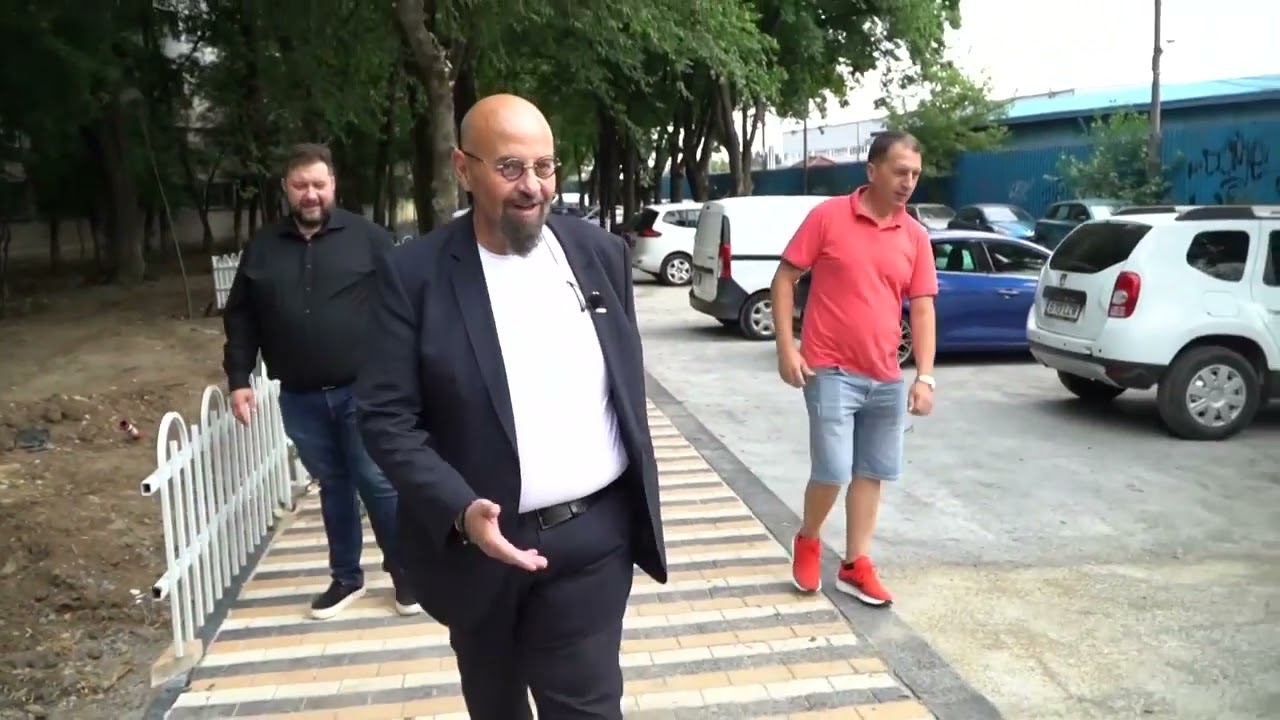 Oameni buni, am revenit pe stradă!