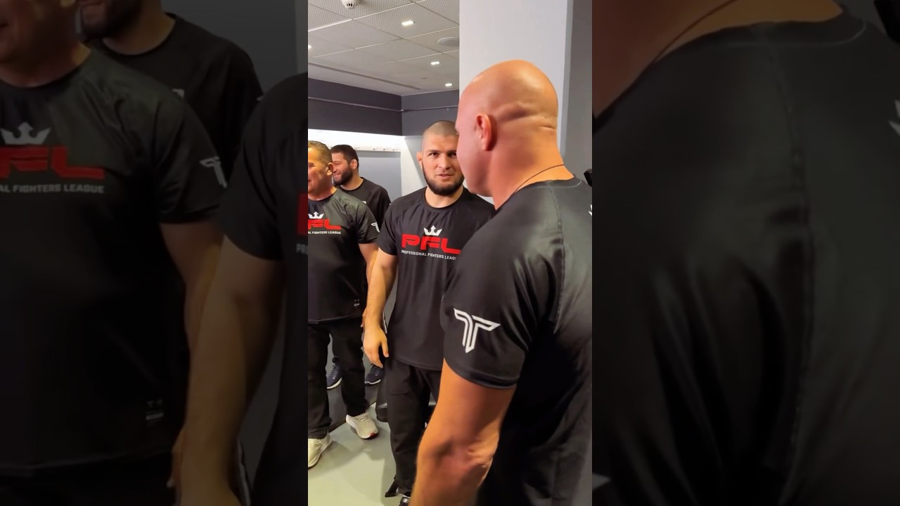Фёдор Емельяненко и Хабиб Нурмагомедов встретились на турнире PFL в Дубай