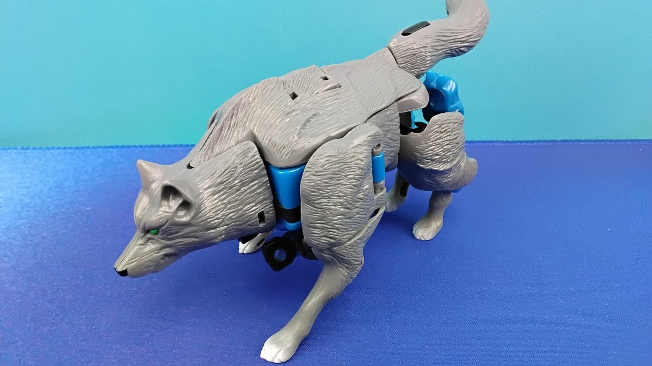 THURSDAY THROWBACK: BEAST WARS MAXIMAL WOLFANG TRANSFORMERS COLLECTIBLE