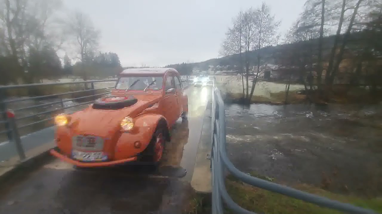 Les Hivernales en deux chevaux