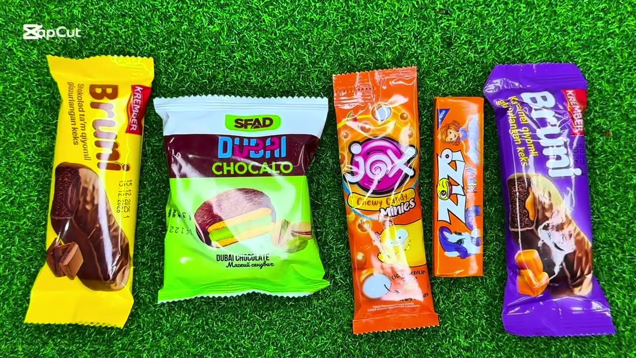 ASMR Most Popular Candys / some lots of colourful rainbow lollipop candy /unpacking chocolate eat