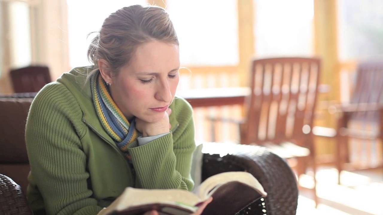 Laura Stories Chapter One - Nap time, baby monitors & waiting on God