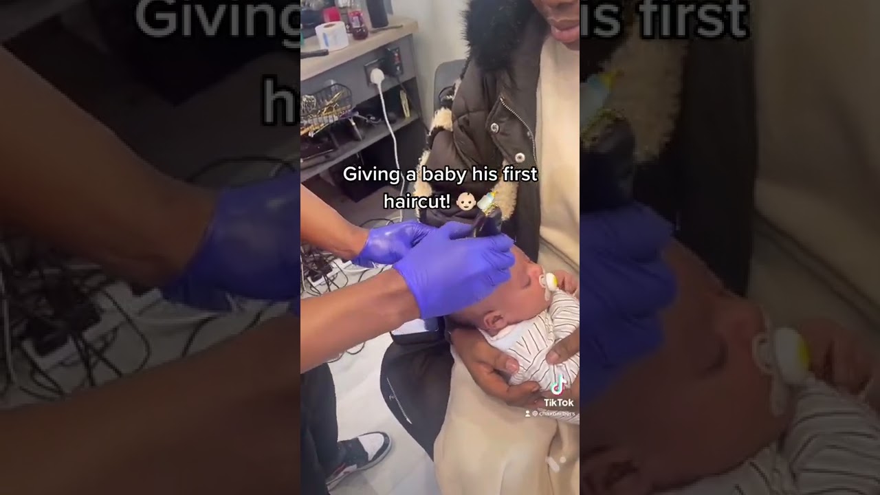 Giving a baby his first hair cut? #newborn #chaxbarbers #fyp #barbershop #haircut #barber #uk