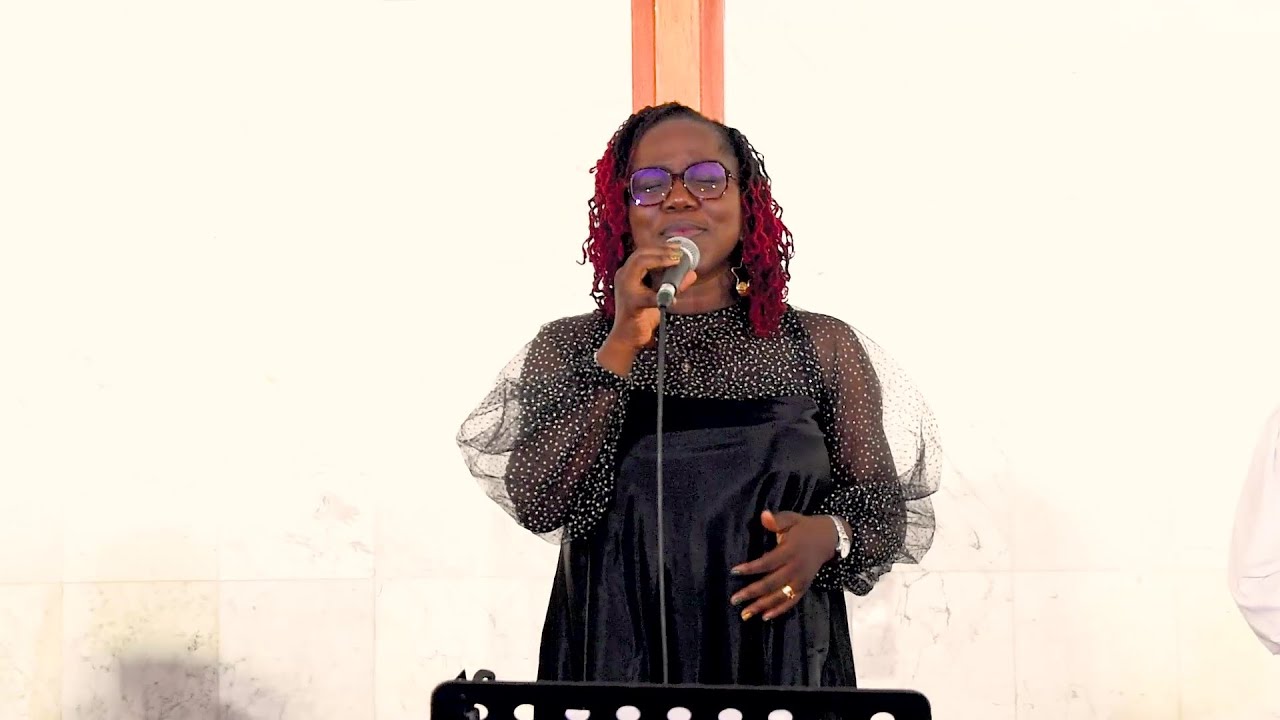 Je ne vois que toi - Christelle Koffi