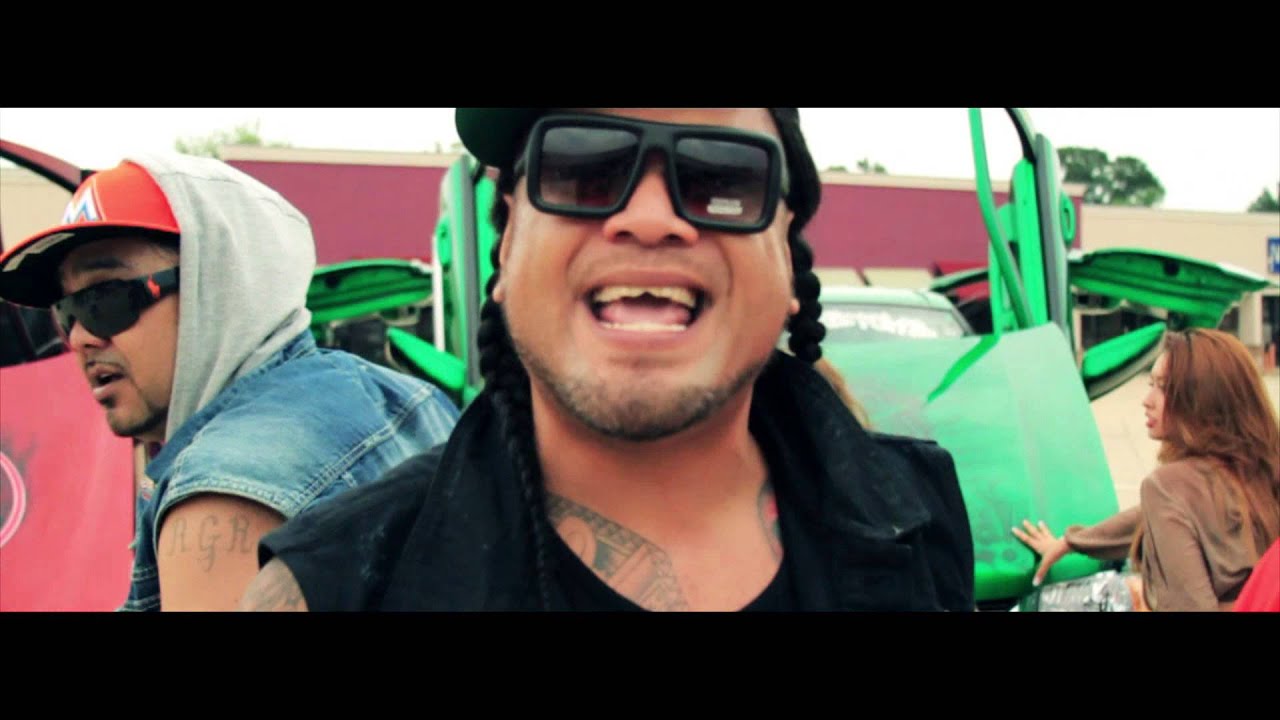 Blow Your Speakers - Stooie Brothers ft. Marty Jr.