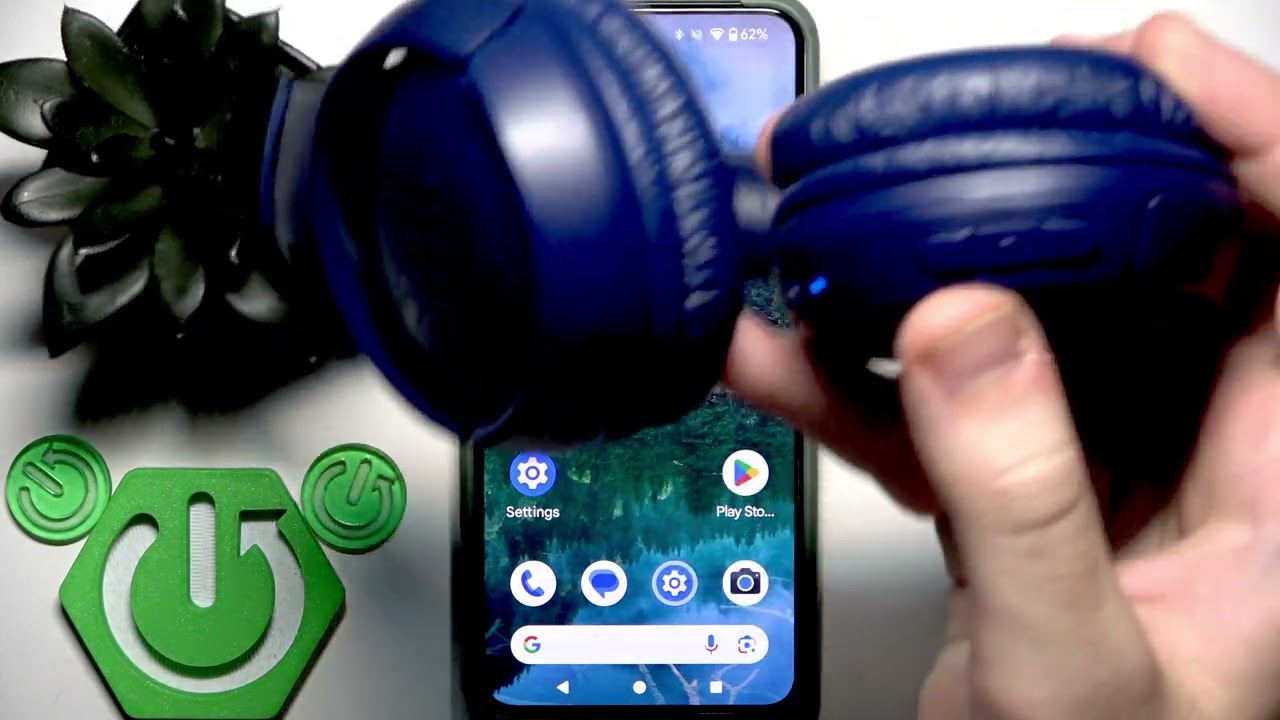 JBL Tune 510BT &ndash; How to Call Google Assistant with Headphones