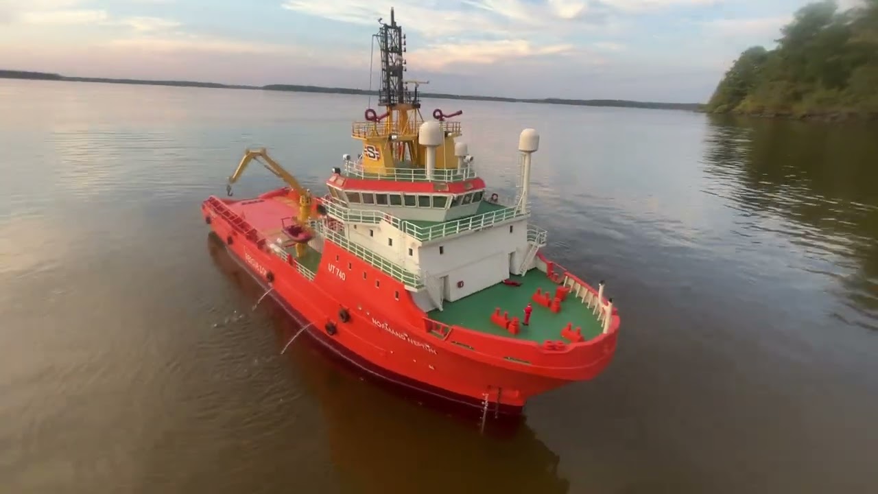 Ship rc Normand Neptun rescue zone Tug/supply Vessel 