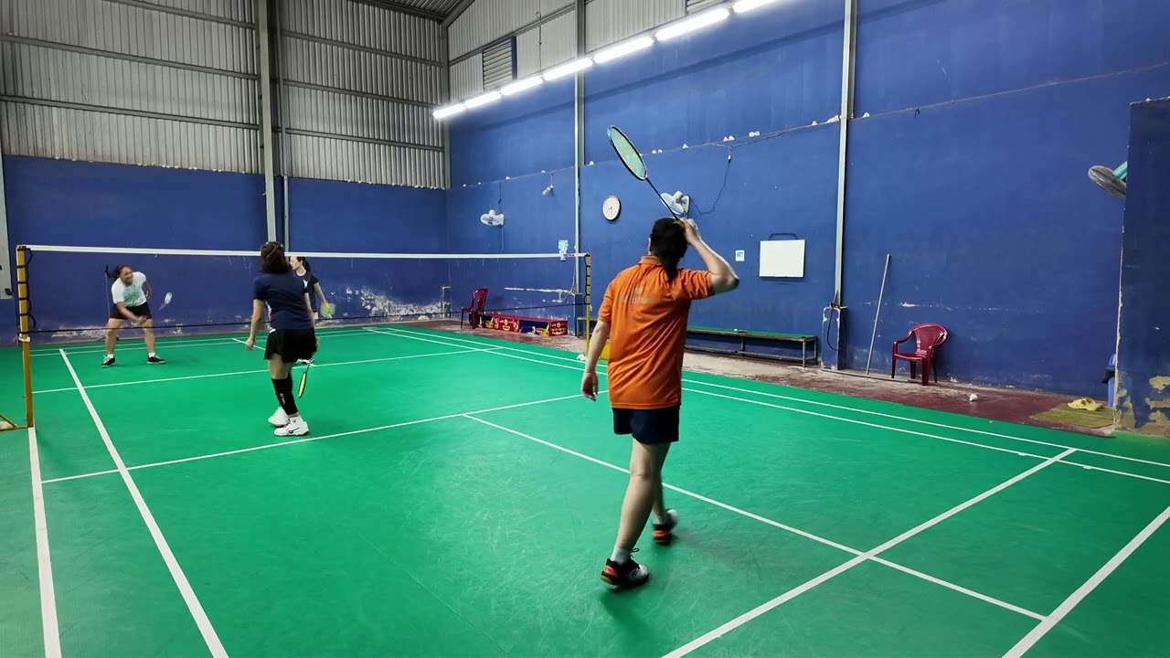 26/2/26 Sân Hoàng Phúc đôi nữ : Dinh - Hằng vs 2 nữ VL (1)