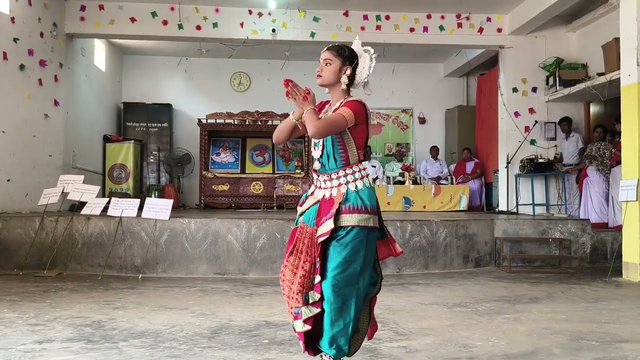 SSVM Turumunga #Odishi #class 7th #students 