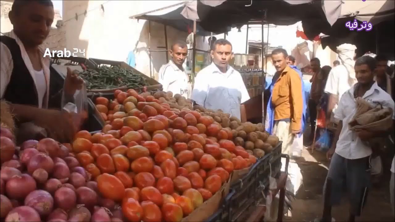 شعر تهامي باللهجة التهامية الأصيلة الشاعر احمد هيجه مع مناظر من اسواق حيس بعد تحريرها