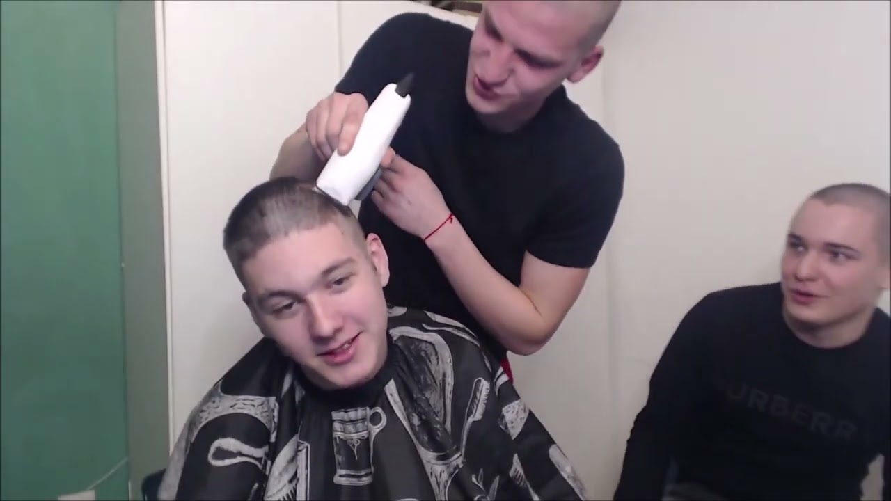 Friends don't let friends have hair/ Friends edition 2024