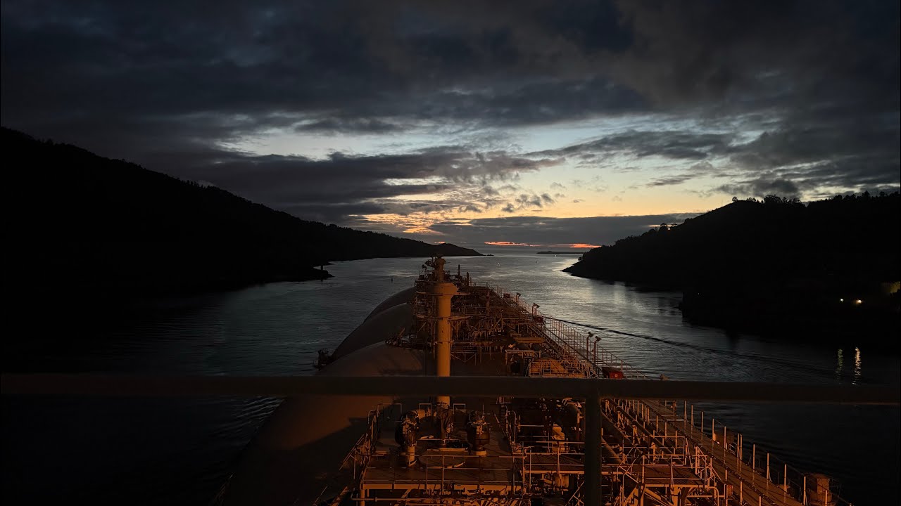 Ferrol Pilots Lng Lalla Fatma Nsoumer Salida Dique