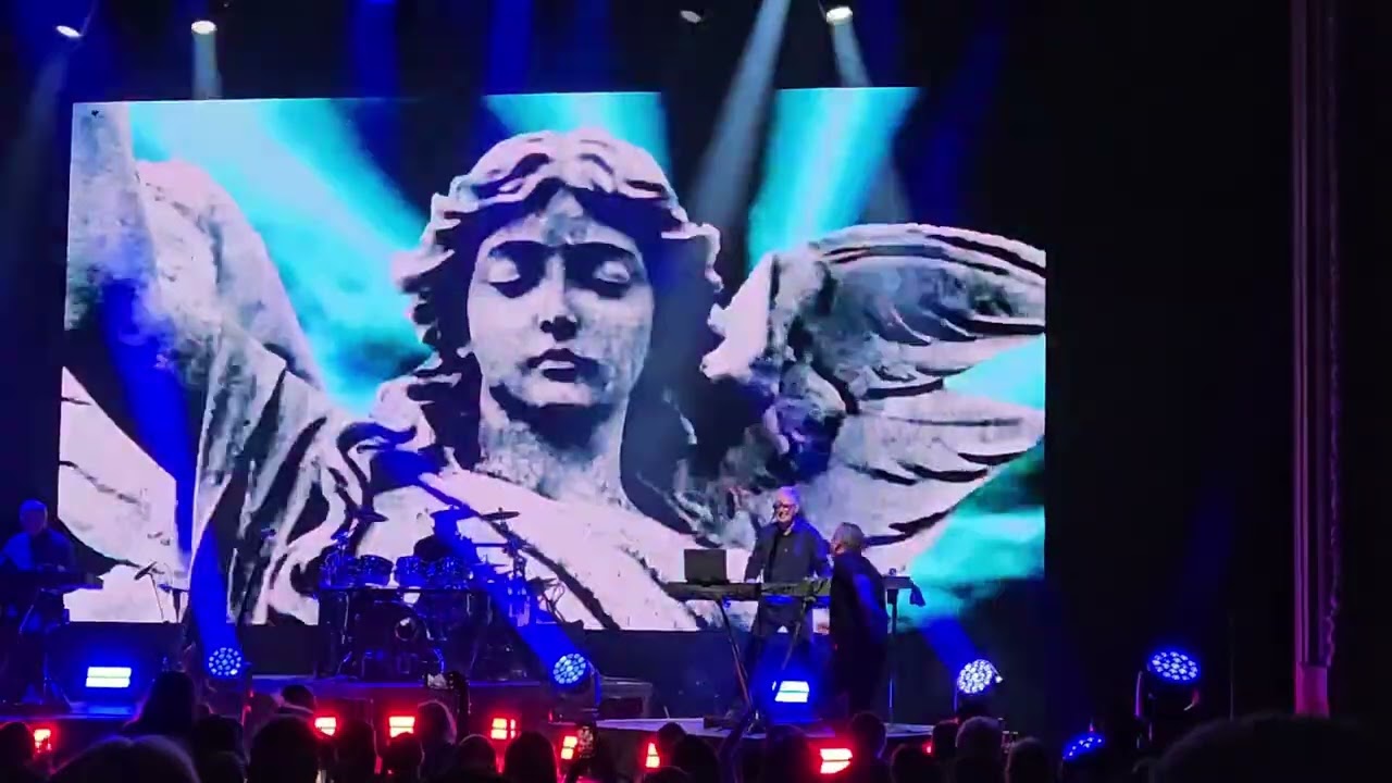 OMD - Joan Of Arc (Maid Of Orleans) (Live in San Diego 6/17/25)