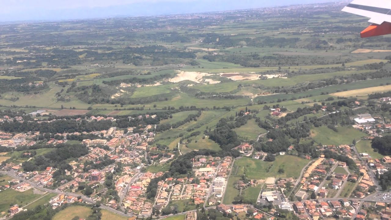 Rome, Italy - Landing at Leonardo da Vinci–Fiumicino Airport HD (2015)