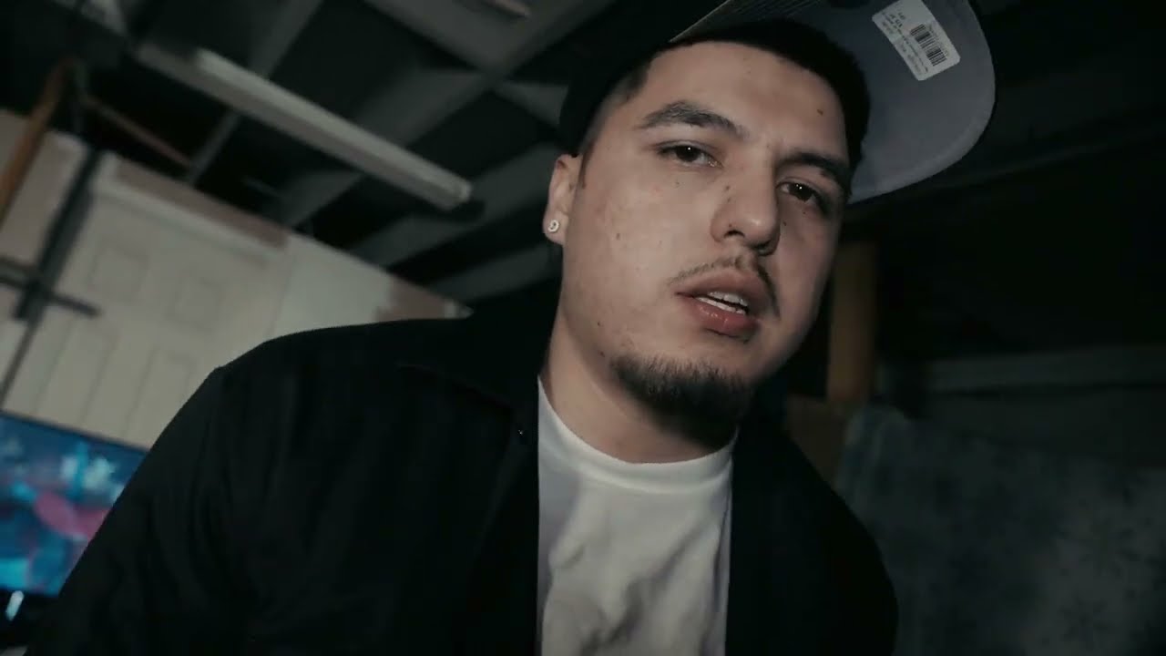 Moneybarloz ft  GEN5K  9:32 (Official Music Video)