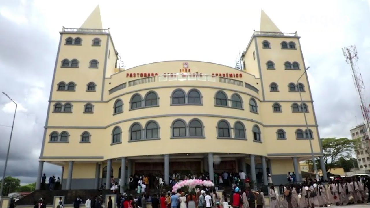 Inaugurado templo do Pastorado Sede Missão Académico da IECA no Huambo