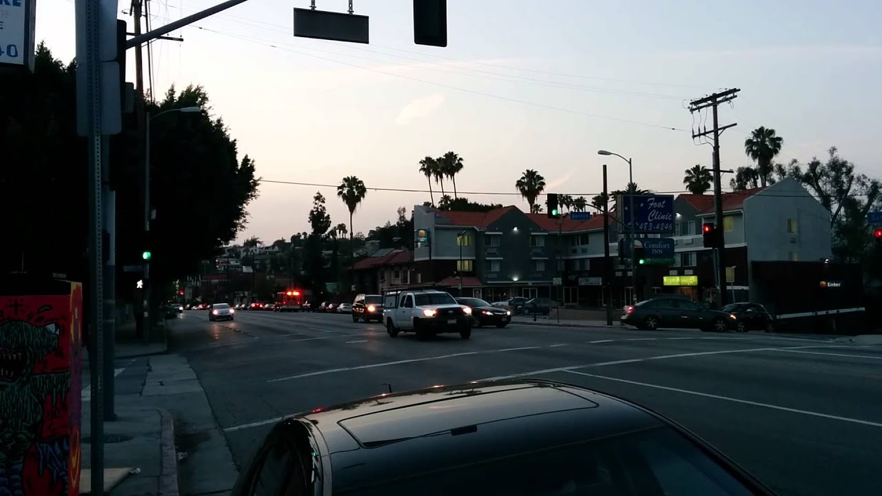 LAFD Paramedic 20 Siren